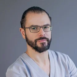 Dr n. med. Piotr Kucharzewski Dr n. med. Piotr Kucharzewski