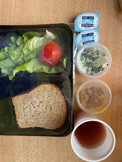 Kolacja: dieta z ograniczeniem łatwoprzyswajalnych węglowodanów (Chorzów, Sosnowiec)
Chleb graham – margaryna – sałata zielona – herbata – pomidor – szprot w sosie pomidorowym – pasta z twarogu z natką Pietuszki
A: GLU PSZ, RYB, MLE
Kolacja: dieta z ograniczeniem łatwoprzyswajalnych węglowodanów (Chorzów, Sosnowiec)
Chleb graham – margaryna – sałata zielona – herbata – pomidor – szprot w sosie pomidorowym – pasta z twarogu z natką Pietuszki
A: GLU PSZ, RYB, MLE