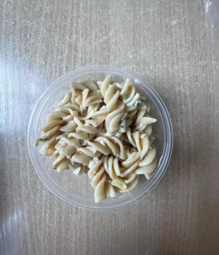 Posiłek nocny: dieta podstawowa (Chorzów, Sosnowiec) 
Sałatka z makaronem i warzywami
A: GLU
