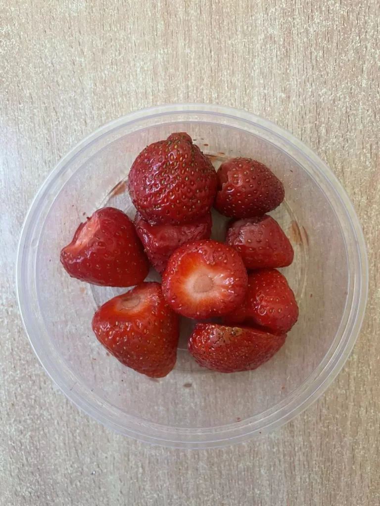 II śniadanie: dieta z ograniczeniem węglowodanów łatwoprzyswajalnych (Chorzów, Sosnowiec) 
Truskawki
A: - 
