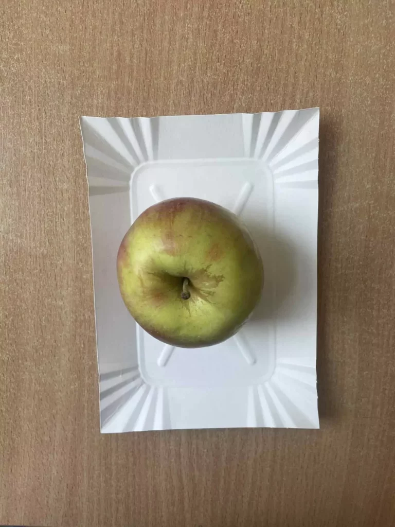 II śniadanie: dieta z ograniczeniem węglowodanów łatwoprzyswajalnych (Chorzów, Sosnowiec) 
Jabłko
A: - 
