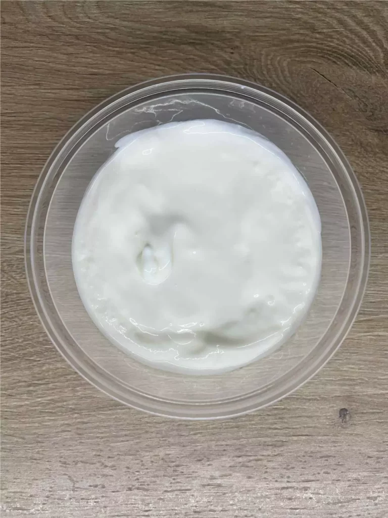 Posiłek nocny: dieta z ograniczeniem łatwoprzyswajalnych węglowodanów (Chorzów, Sosnowiec) 
Jogurt naturalny 
A: MLE
