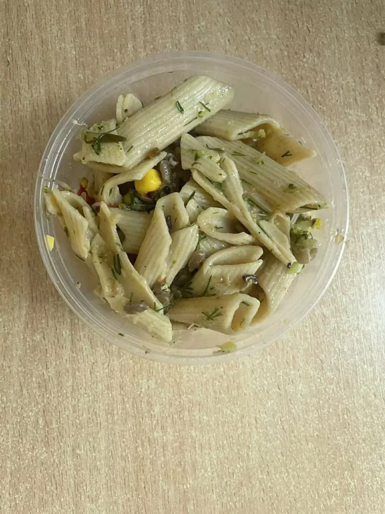 Posiłek nocny: dieta podstawowa (Chorzów, Sosnowiec) 
Sałatka makaronowa z warzywami
A: GLU

