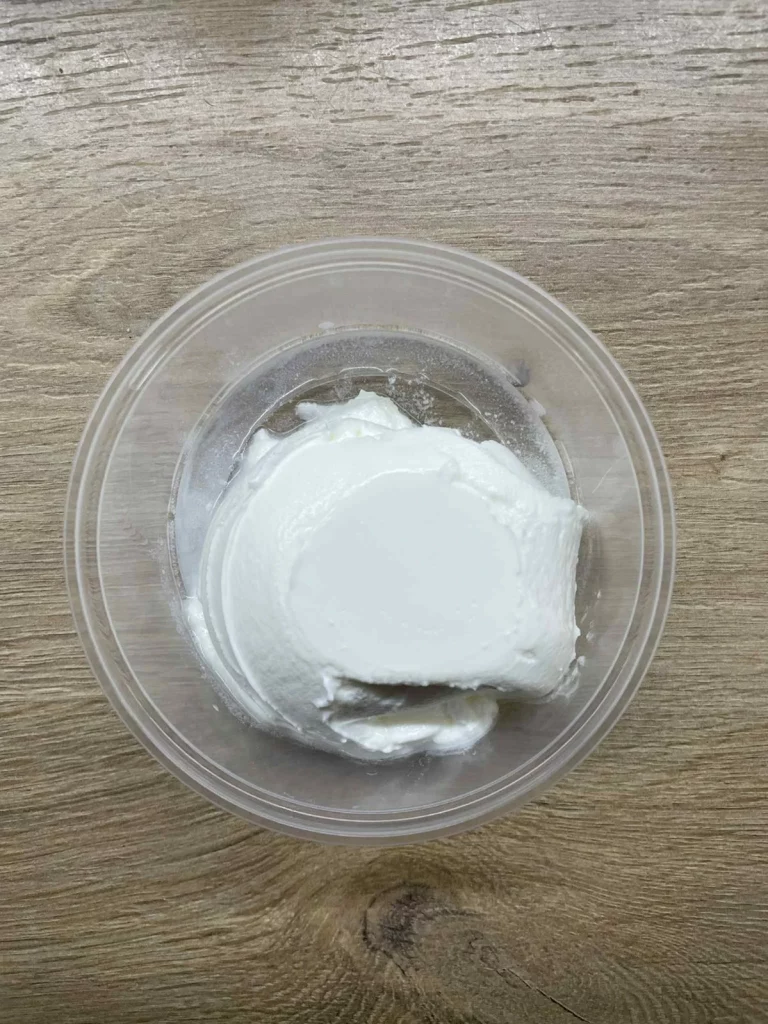 Posiłek nocny: dieta podstawowa (Chorzów, Sosnowiec) Serek homogenizowany
A: MLE


