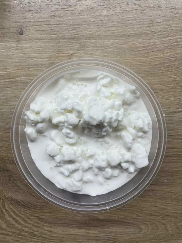 Posiłek nocny (Sosnowiec, Chorzów): dieta podstawowa Serek wiejski
A: MLE 
