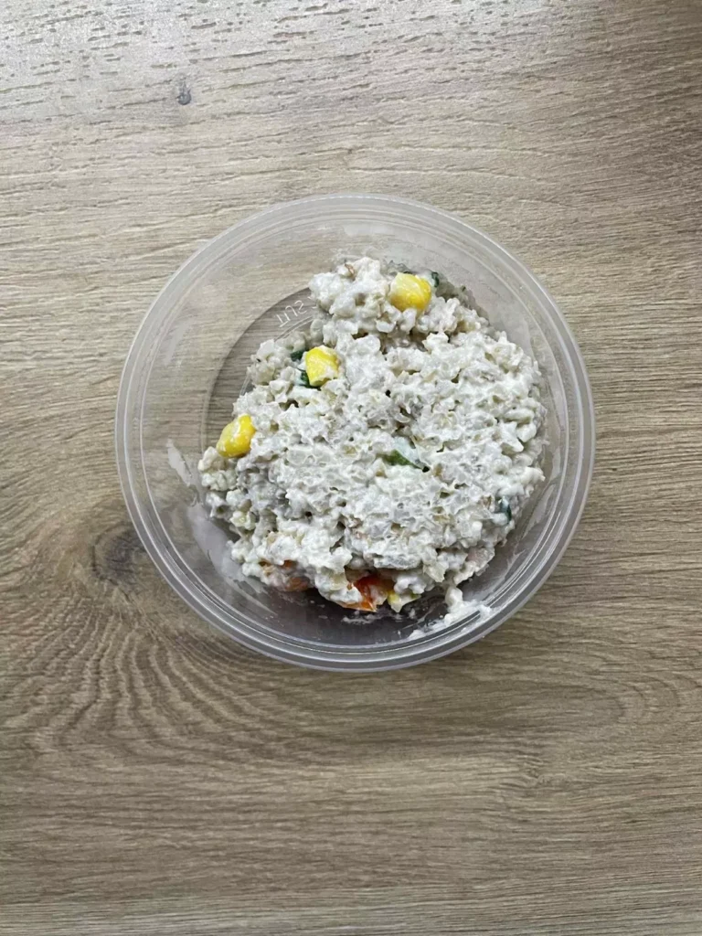 Posiłek nocny: dieta podstawowa (Chorzów, Sosnowiec)
Sałatka z kaszą i warzywami
A: GLU 
